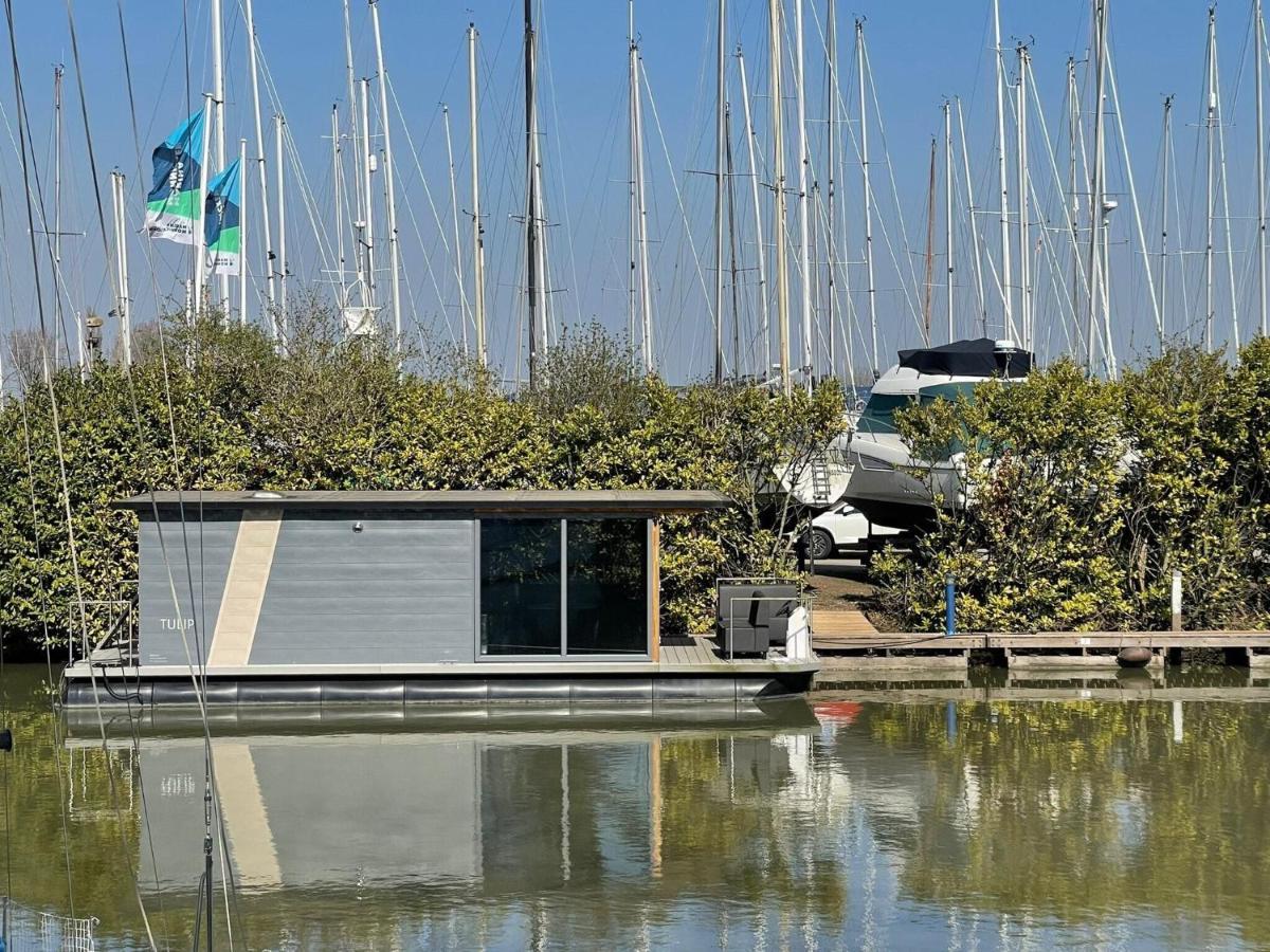 Готель Waterfront Houseboat Near The Centre Монніккендам Екстер'єр фото