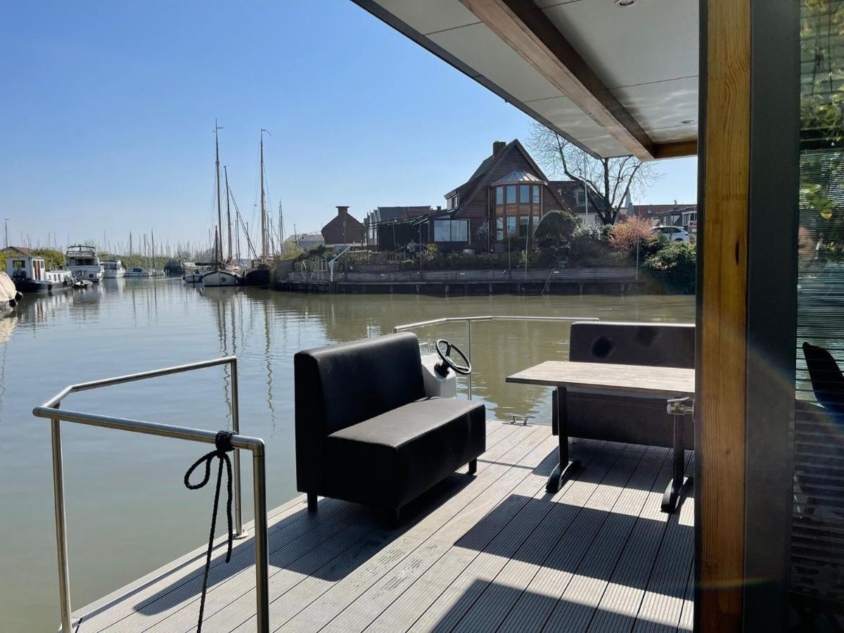 Готель Waterfront Houseboat Near The Centre Монніккендам Екстер'єр фото